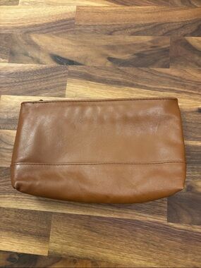 ILI Leather Clutch